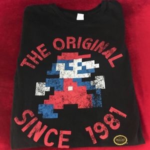 Men's Mario Brothers t-shirt
